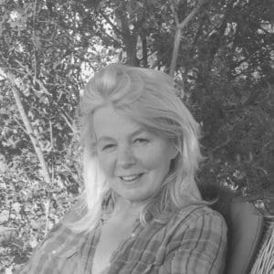 Elaine: Regulatory & Compliance Lawyer